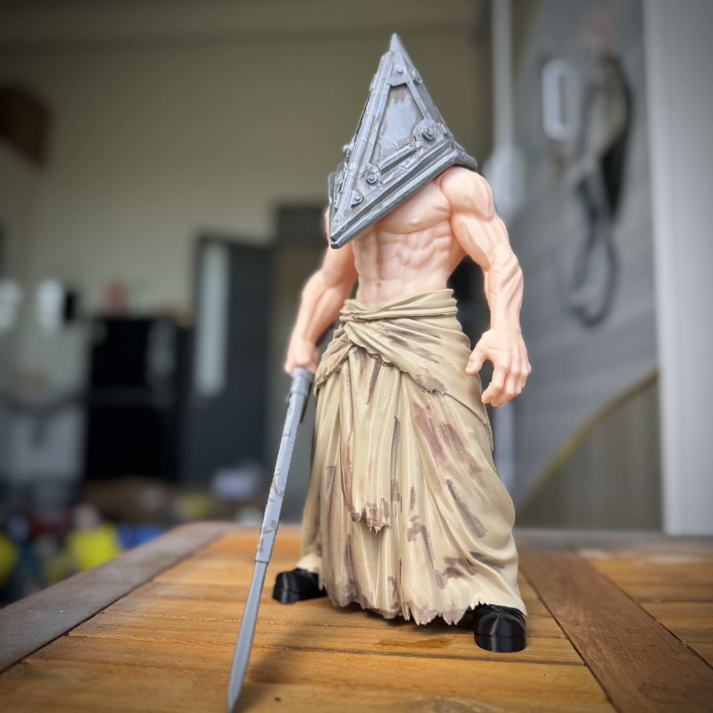 16" Silent Hill Pyramid Head bust statue with detachable sword for horror fans display
