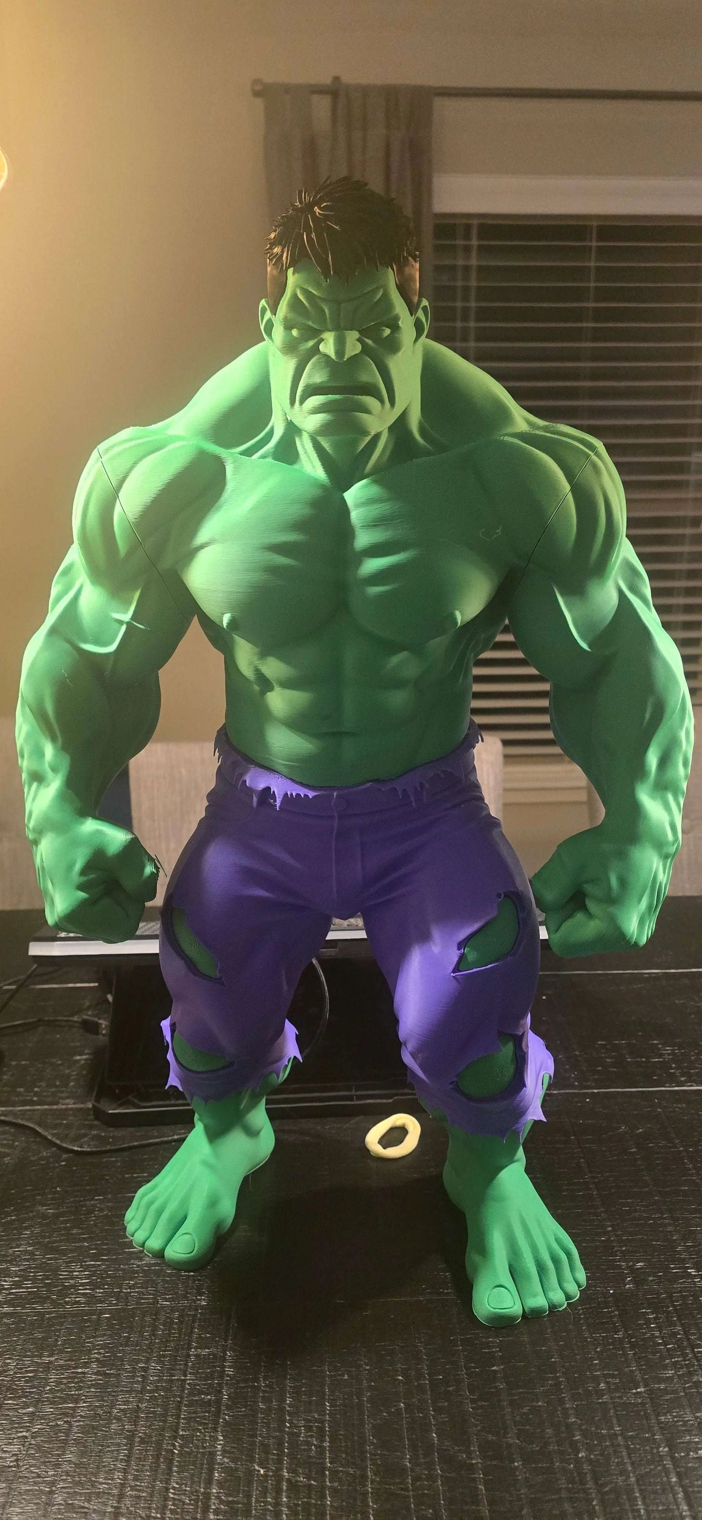 24" 2ft Incredible Hulk figure by 3dCurioPrints
