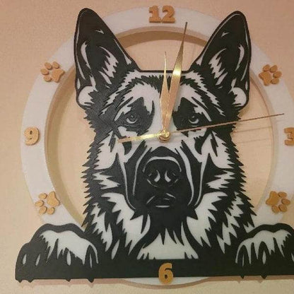 10-inch customizable wall clock featuring popular fandom designs like Star Wars, Spiderman, Stranger Things, and more