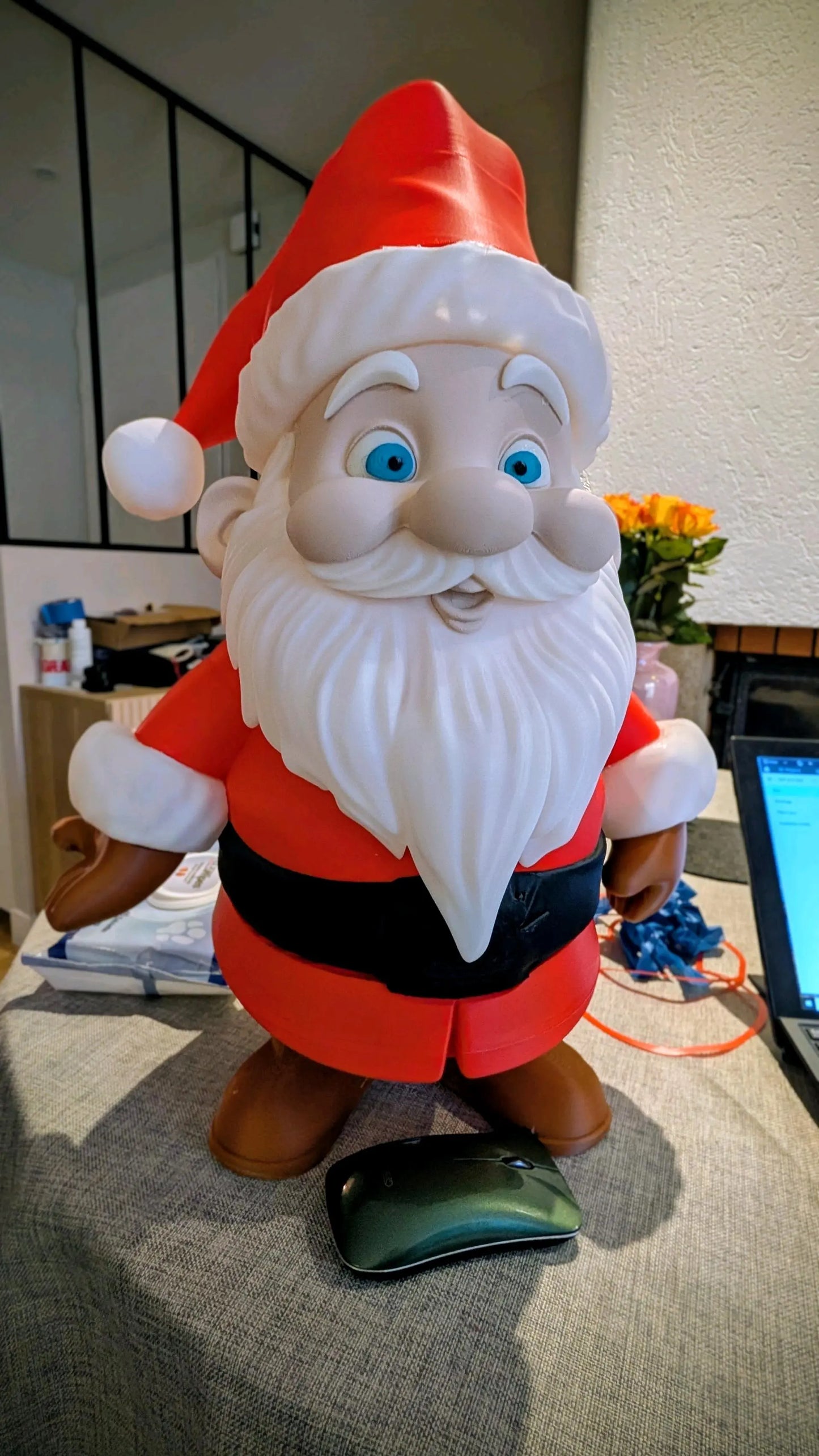 23" 1ft 11in Santa almost 2 feet by 3dCurioPrints