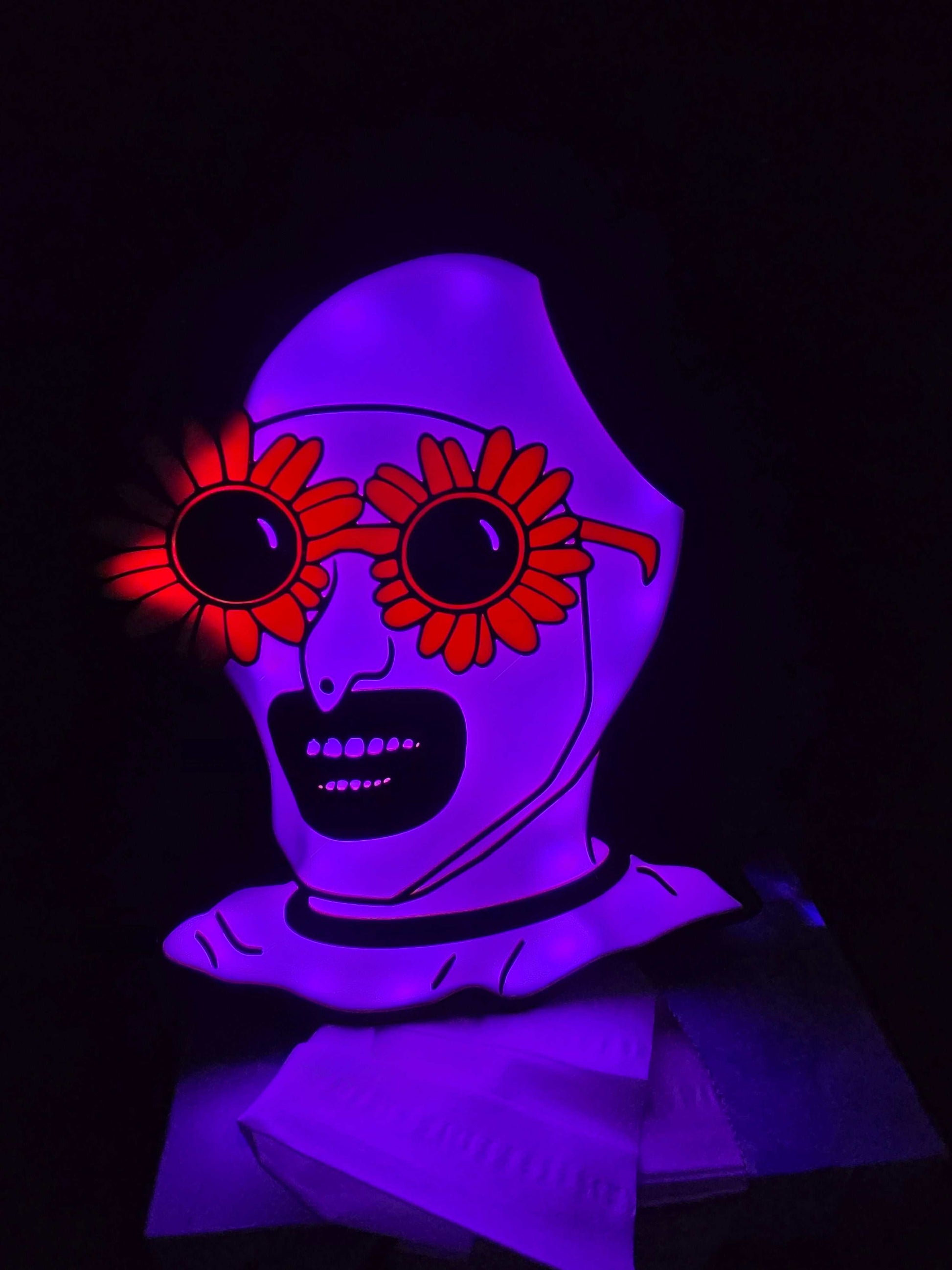 10-inch Terrifier Art the Clown lightbox with sunflower design and ONN LED remote