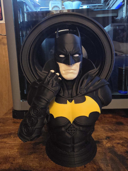 10" batman bust vigilante figure statue by 3dCurioPrints