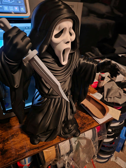 Massive 20-inch Scream Ghostface horror figure with iconic cloak and mask