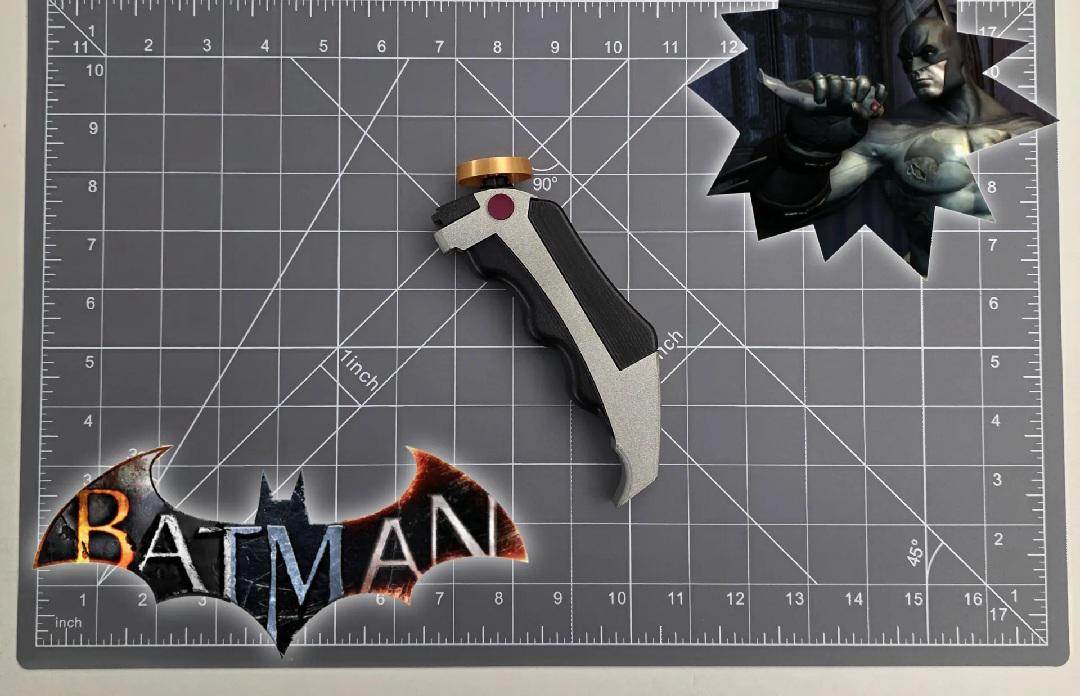 Batman cosplay mine disruptor fidget toy by 3dCurioPrints