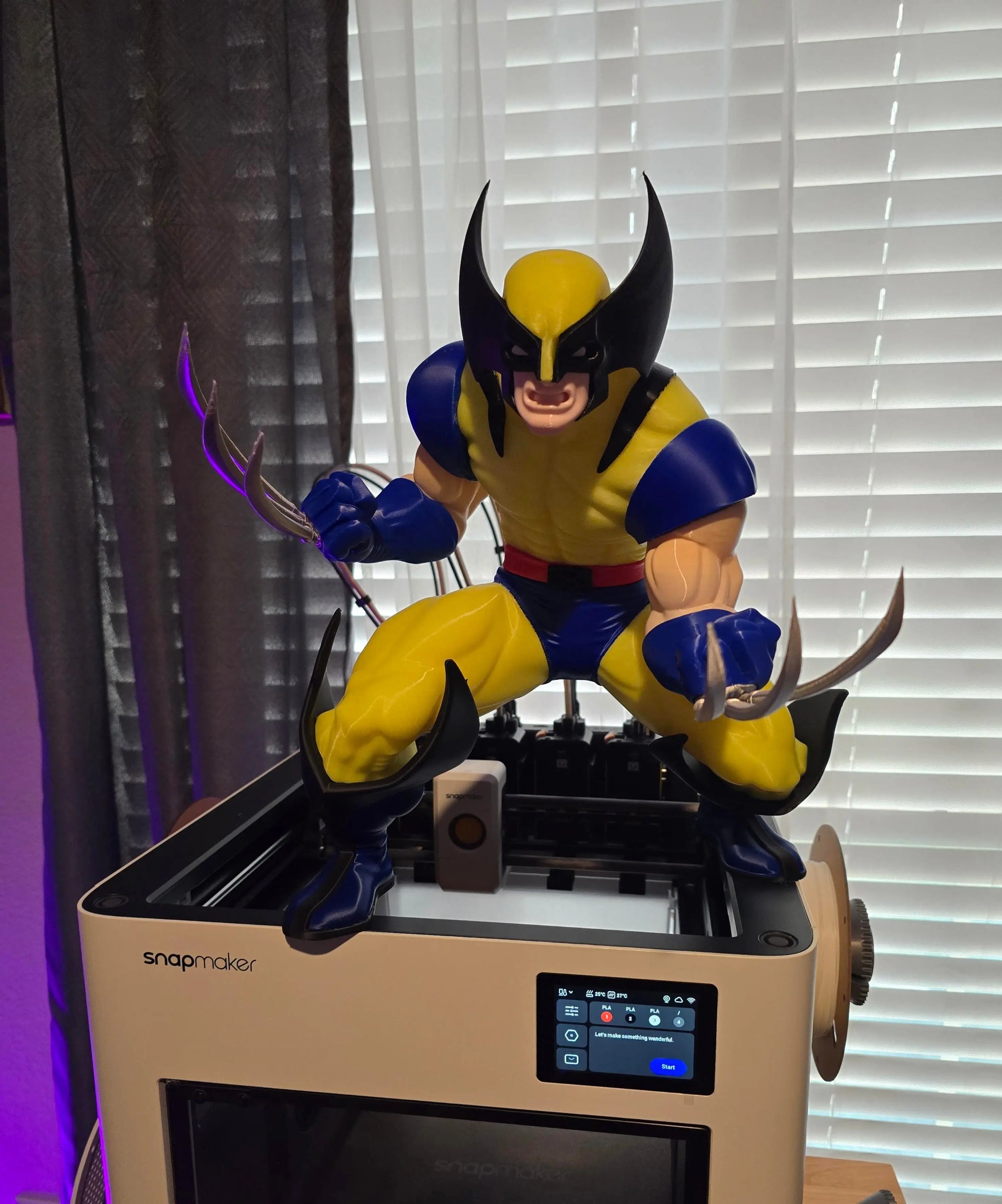21" 1ft 9in Wolverine due to shape some gluing requred your end 6 walls quality piece by 3dCurioPrints