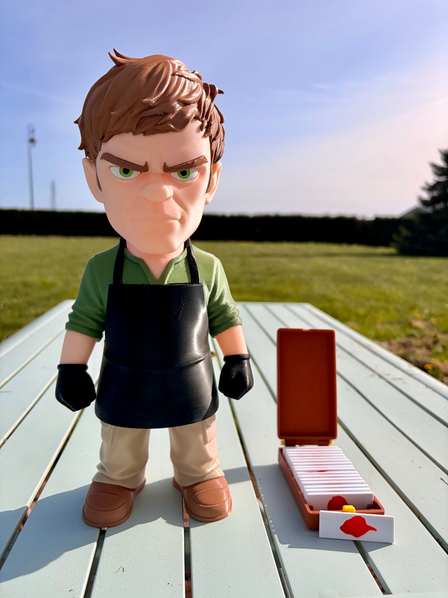1ft Dexter with cards and briefcase by 3dCurioPrints