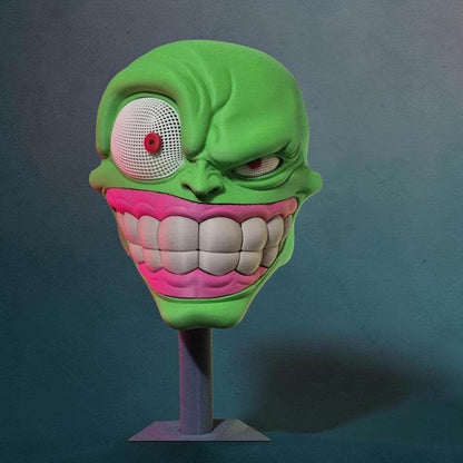 The Mask movie cosplay mask with magnetic closure and one size fits heads up to 24 inches