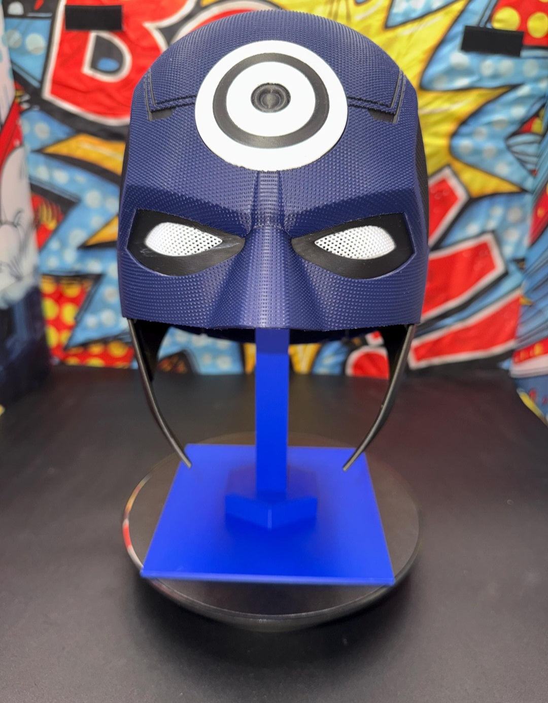 Bullseye vigilante half-head mask helmet with magnets, customizable color, one size fits most cosplay accessory