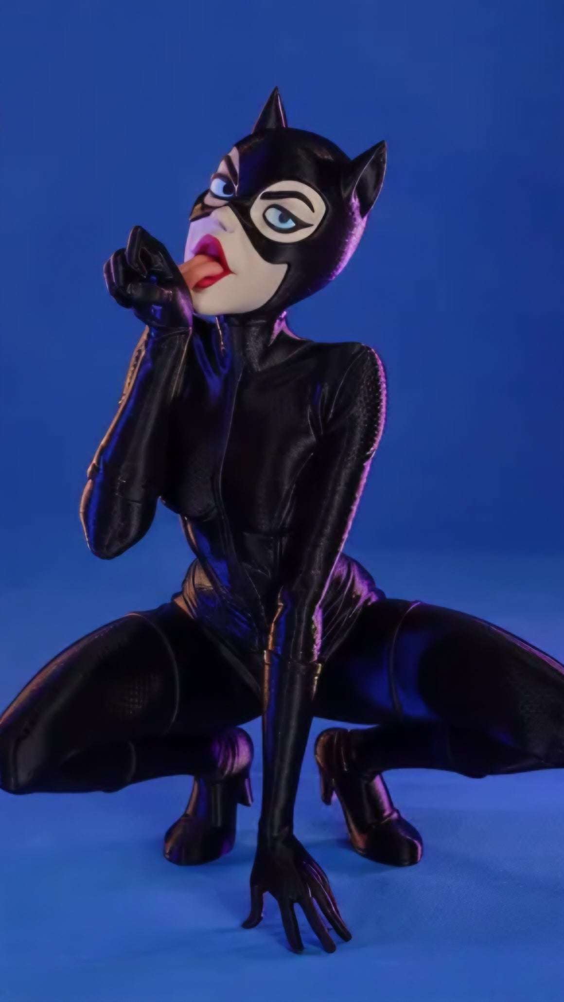 13" Catwoman bust statue figure collectible DC Comics display-ready head-and-shoulders silhouette