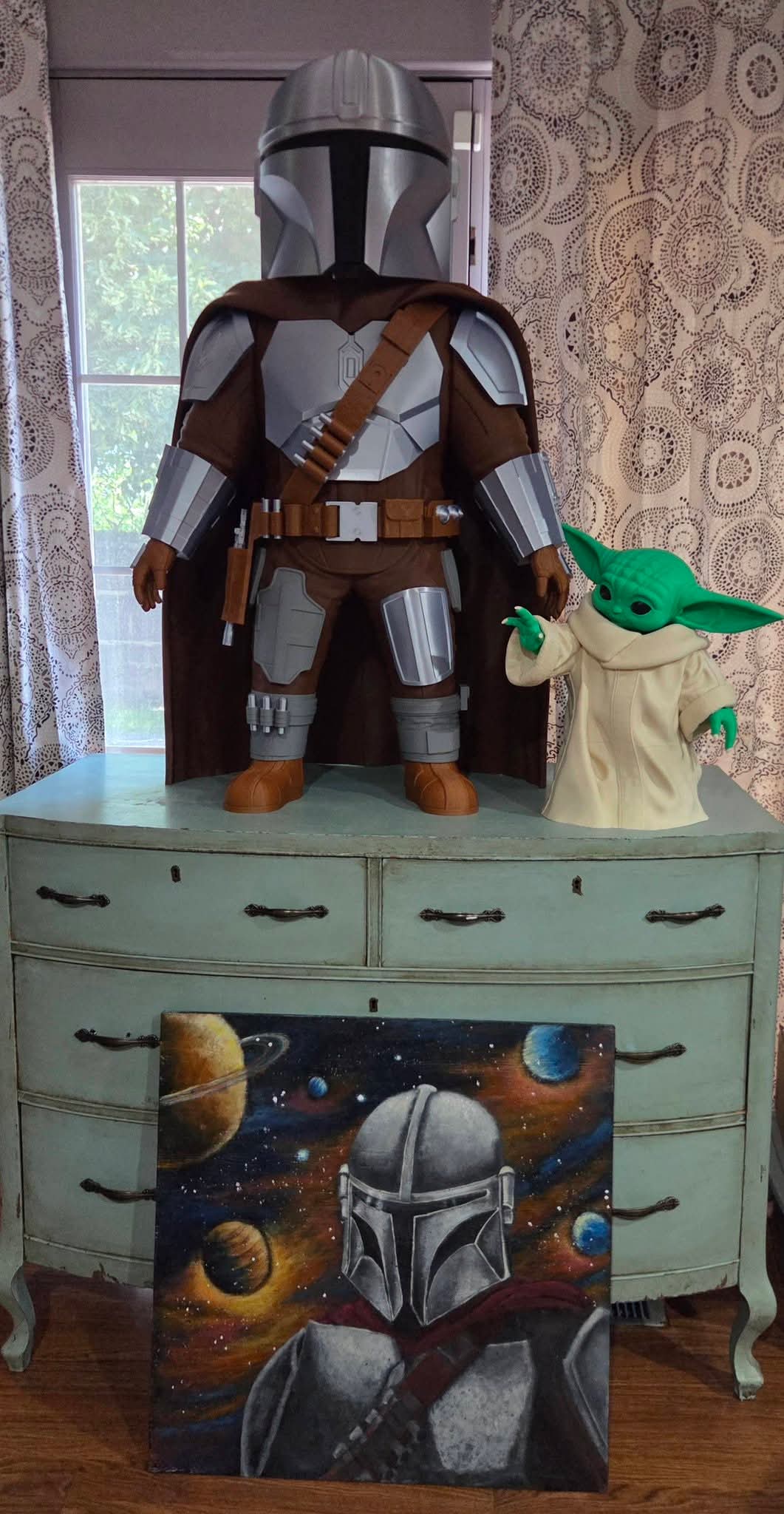 Large Boba Fett and Yoda full size bust figures 2-pack statue display