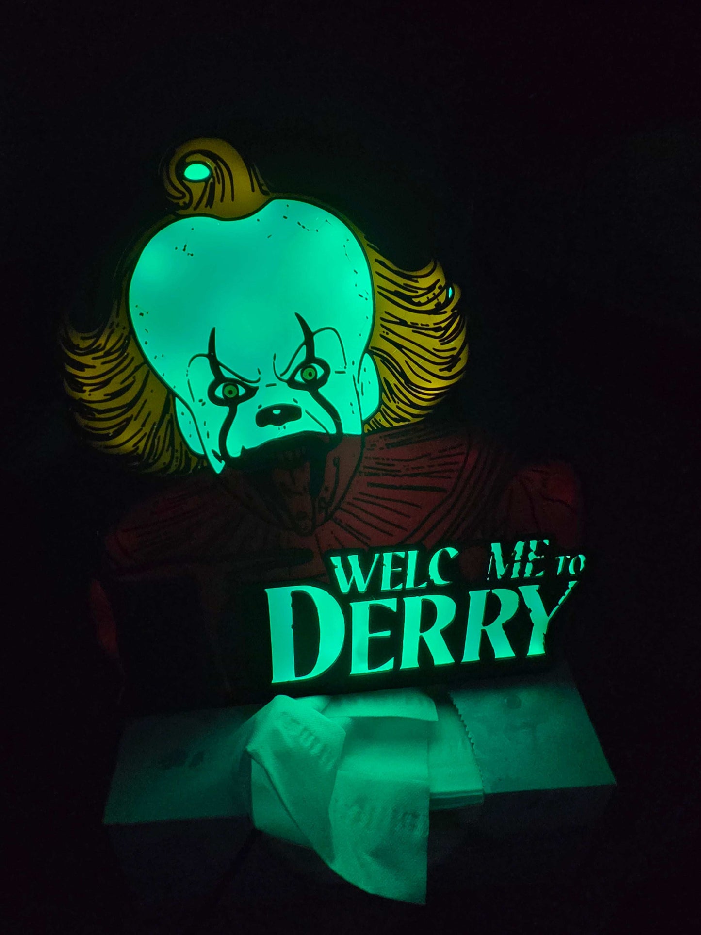 10-inch Pennywise Welcome to Derry lightbox from IT horror collection