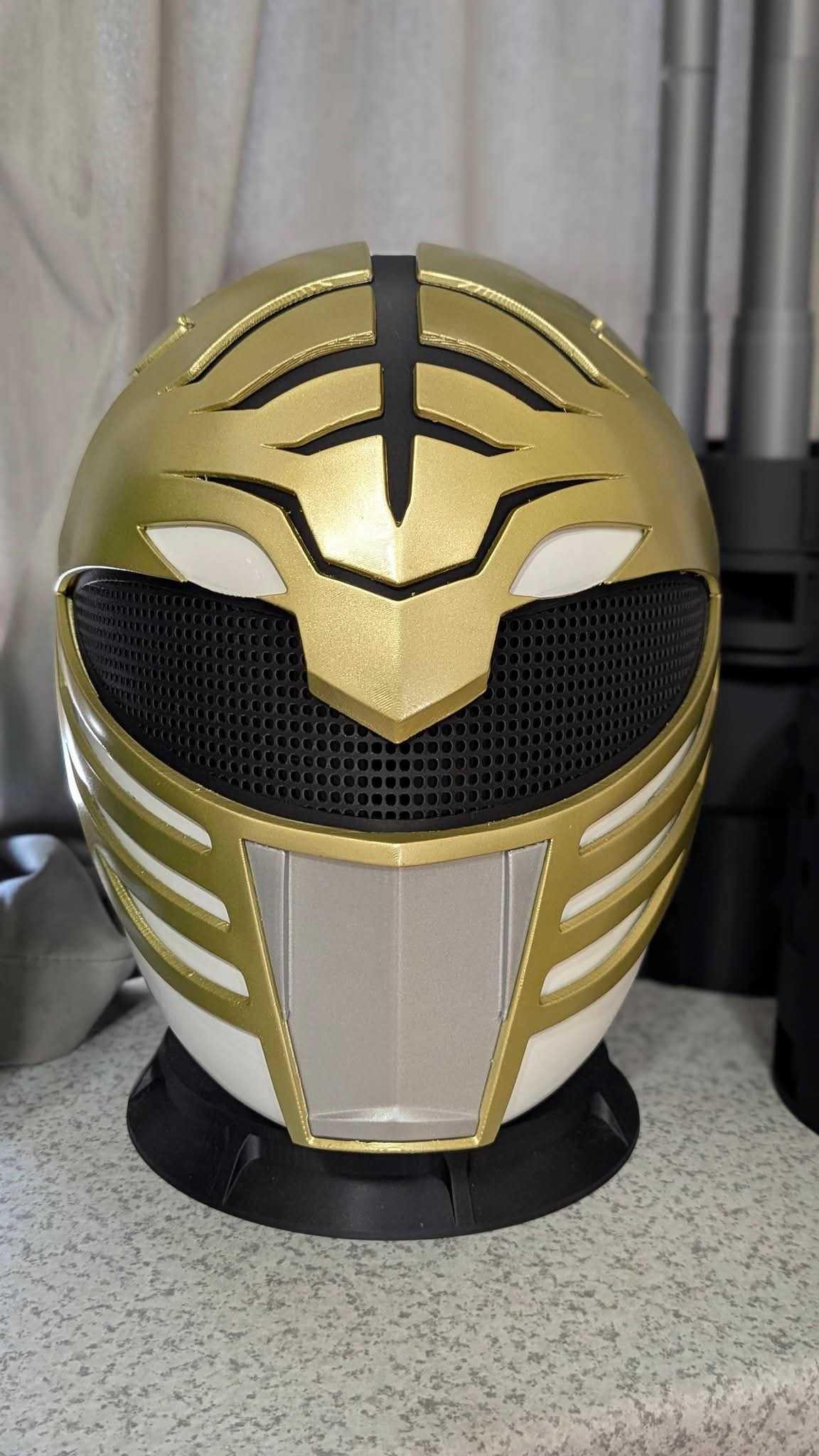 White Power Ranger full-size helmet mask with magnets fitting heads up to 24 inches