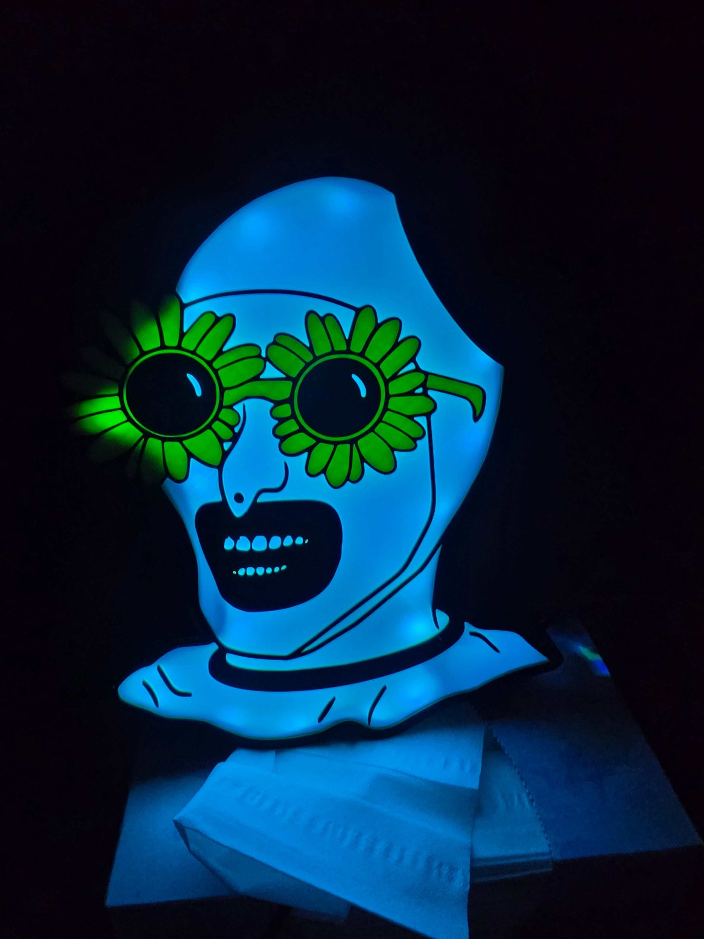 10-inch Terrifier Art the Clown lightbox with sunflower design and ONN LED remote