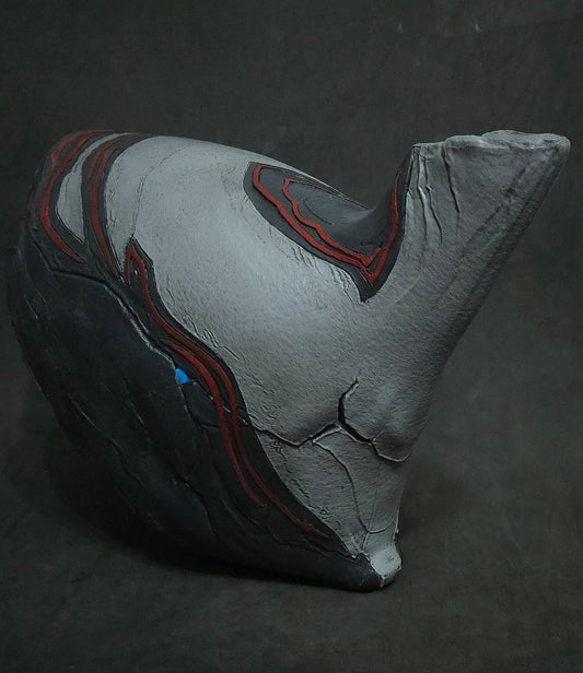 Warframe Excalibur helmet fitting heads up to 24 inches, detailed design