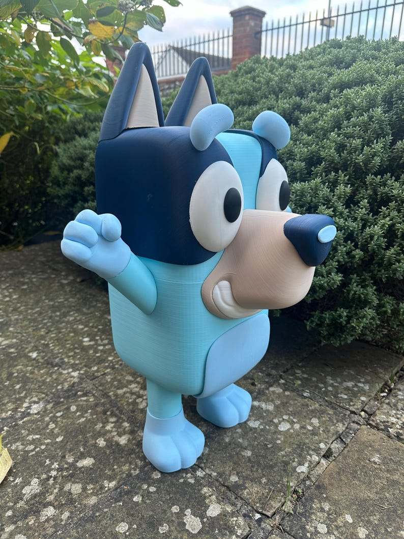 Large full-size Bluey 2 ft tall hand-crafted cartoon statue bust with blue coat and friendly smile