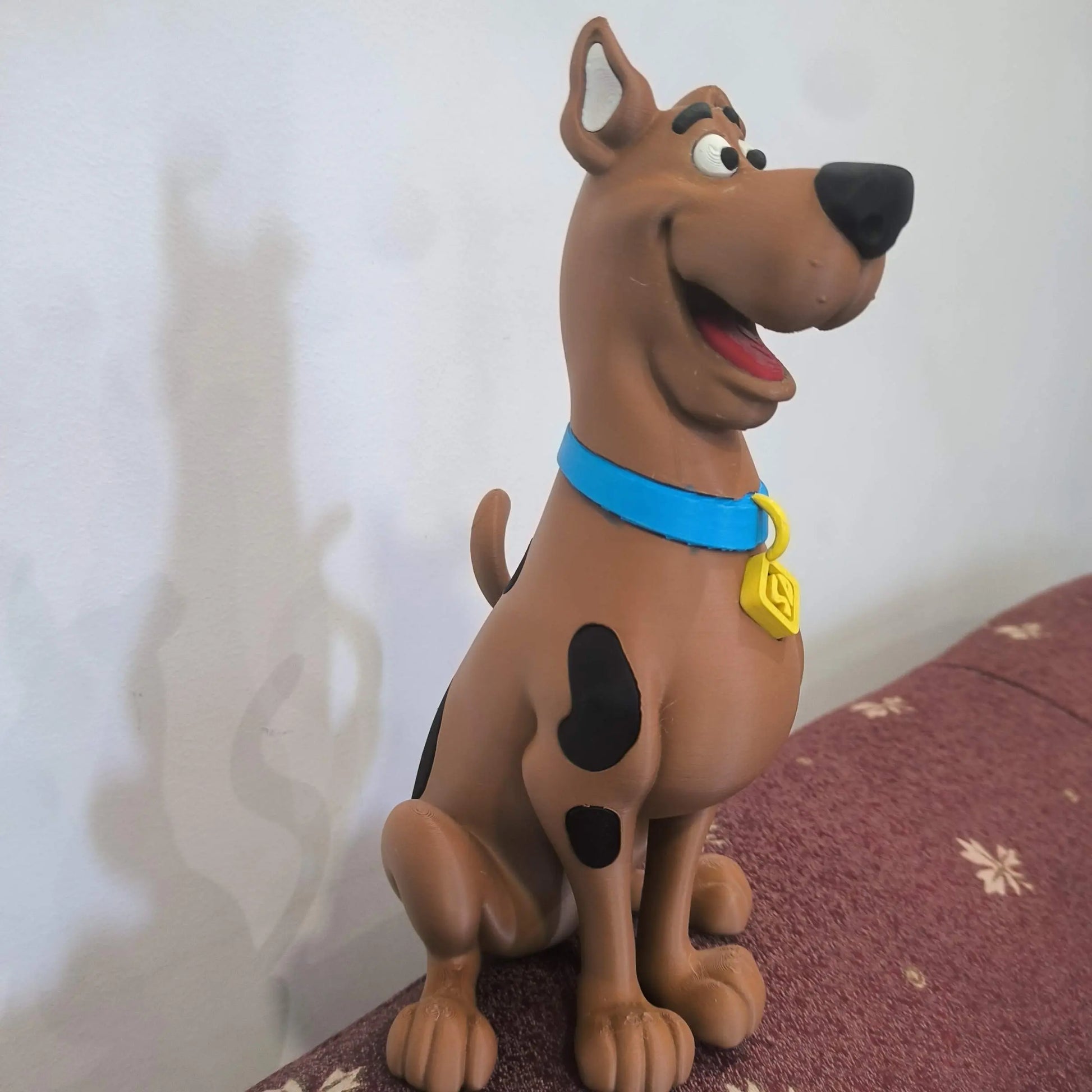 1ft 7in 19" Scooby Doo figure custom made by 3dCurioPrints