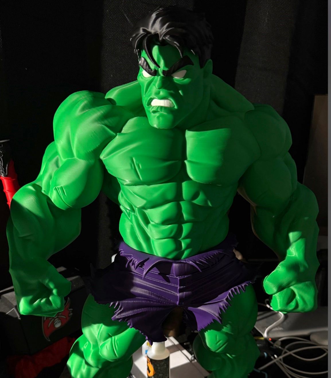 20-inch huge Hulk statue figure standing 1 ft 8 in tall for display