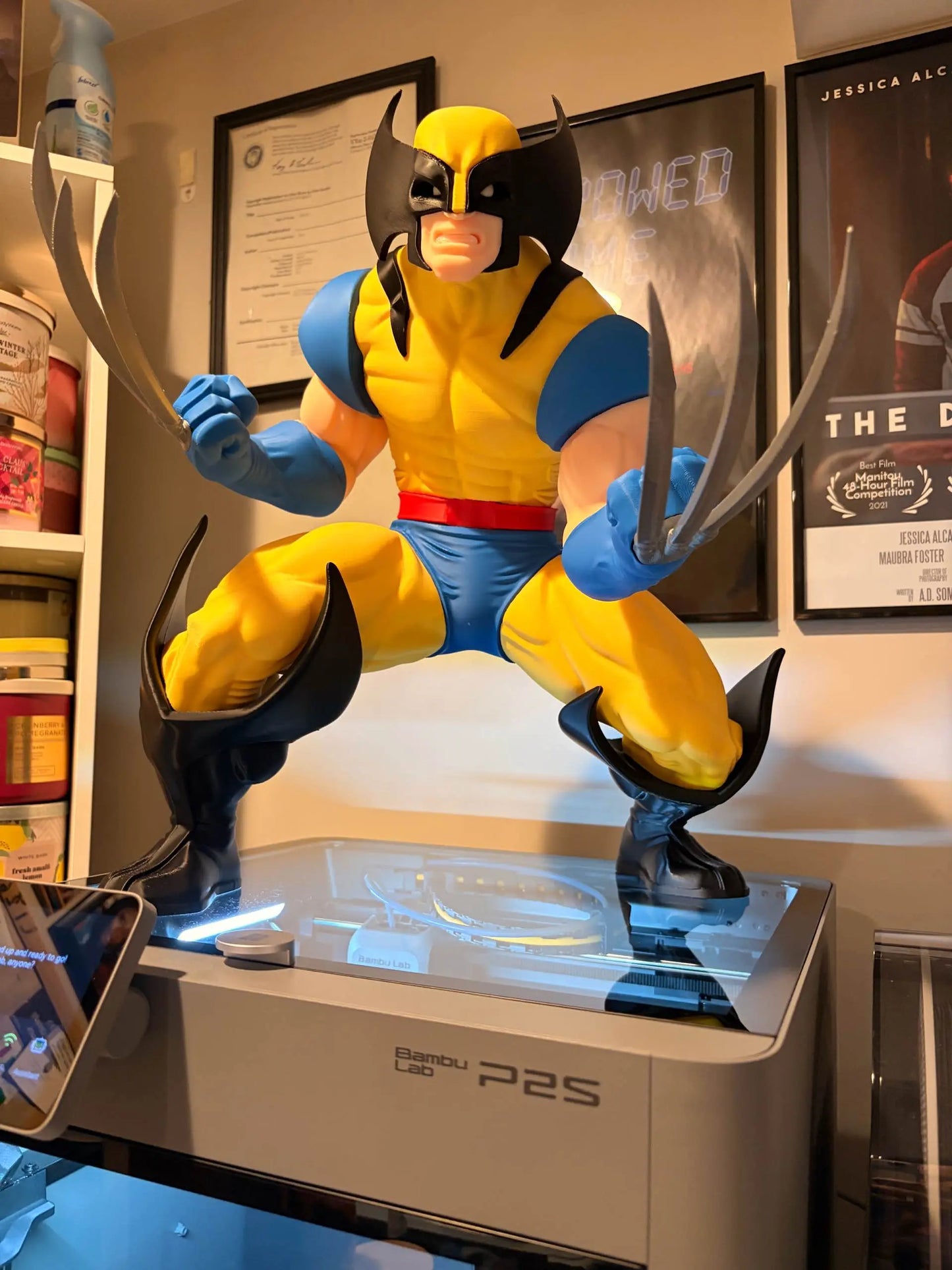 21" 1ft 9in Wolverine due to shape some gluing requred your end 6 walls quality piece by 3dCurioPrints